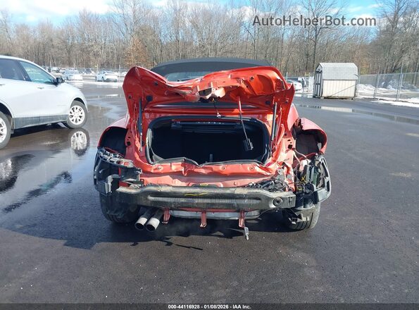 3VW5DAAT9KM510286 2019 VOLKSWAGEN BEETLE Orange 