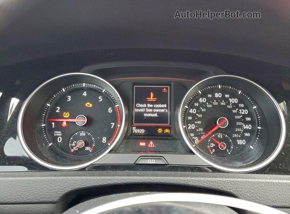 3VW5T7AU2KM016849 2019 VOLKSWAGEN GTI Красный 