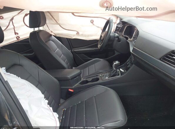 3VW7M7BU7NM010702 2022 VOLKSWAGEN JETTA Gray წინა სალონის ხედი