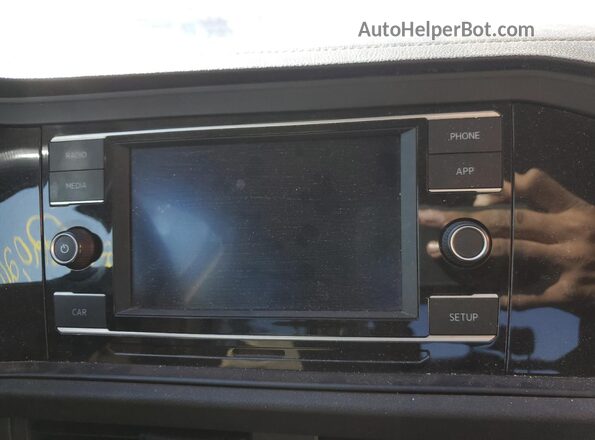 3VWC57BU1KM072619 2019 VOLKSWAGEN JETTA Black Widok tylnych siedzeń