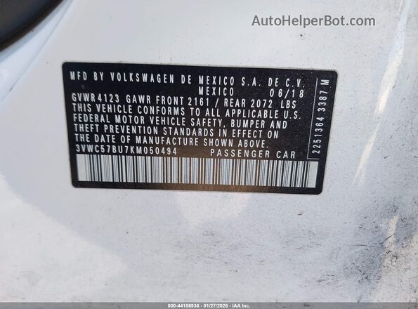 3VWC57BU7KM050494 2019 VOLKSWAGEN JETTA White ძრავის განყოფილების ხედი
