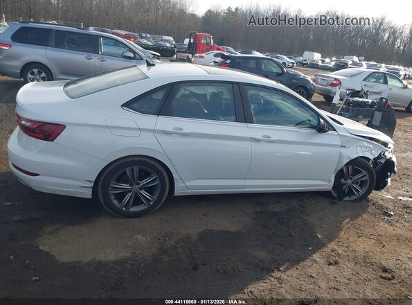 3VWC57BUXMM014009 2021 VOLKSWAGEN JETTA White Widok wnętrza z tyłu