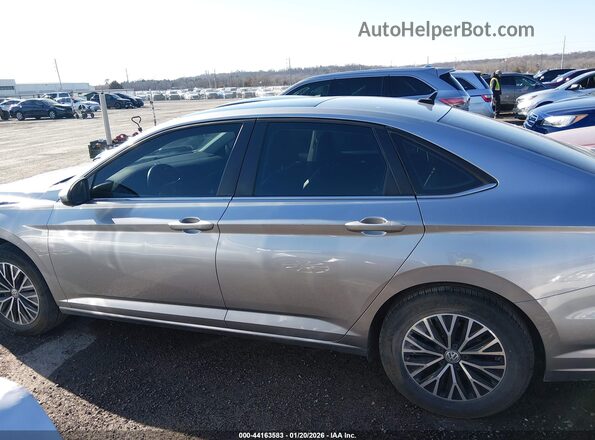 3VWCB7BU7LM057830 2020 VOLKSWAGEN JETTA Silver 