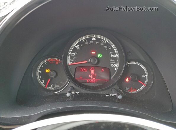 3VWF17AT9HM609991 2017 VOLKSWAGEN BEETLE Blue ხელსაწყოთა პანელის ხედი