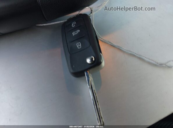 3VWF17AT9HM621137 2017 VOLKSWAGEN BEETLE Black წინა პანელის ხედი