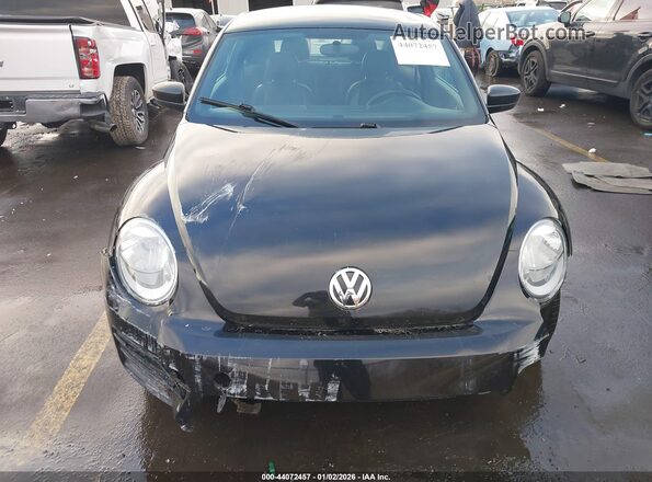 3VWF17AT9HM621137 2017 VOLKSWAGEN BEETLE Black უკანა სალონის ხედი