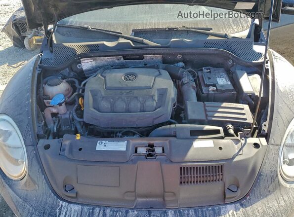 3VWFD7AT2KM700373 2019 VOLKSWAGEN BEETLE Black უკანა სალონის ხედი