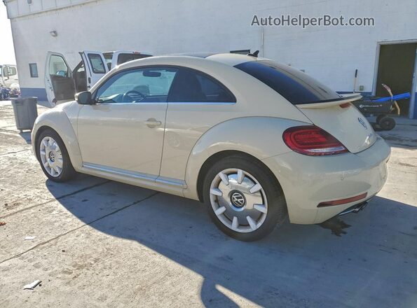 3VWFD7AT8KM719087 2019 VOLKSWAGEN BEETLE Yellow 