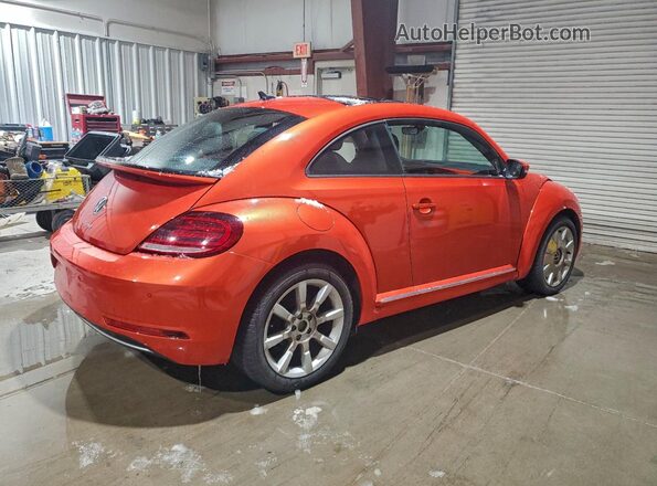 3VWJ17AT8HM623262 2017 VOLKSWAGEN BEETLE Orange 