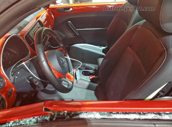 3VWJ17AT8HM623262 2017 VOLKSWAGEN BEETLE Orange 