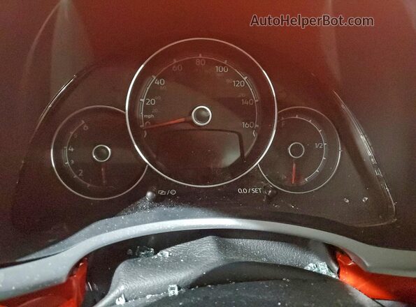3VWJ17AT8HM623262 2017 VOLKSWAGEN BEETLE Orange 