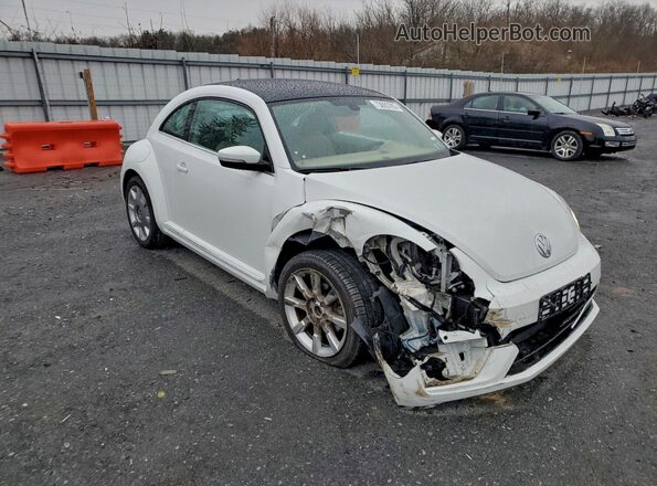 3VWJD7ATXJM728382 2018 VOLKSWAGEN BEETLE White Delantero derecho