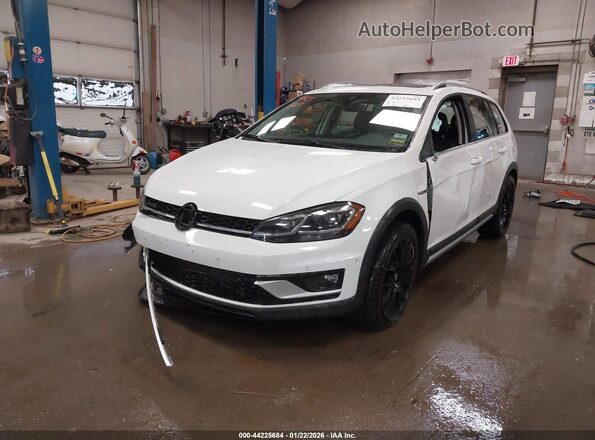 3VWM17AU4KM522474 2019 VOLKSWAGEN GOLF White Передня ліва чверть