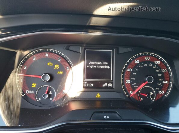 3VWCB7BU5KM192352 2019 VOLKSWAGEN JETTA Черный 