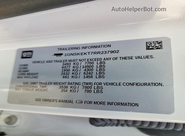 1GNSKEKT7RR237902 2024 CHEVROLET SUBURBAN Белый 