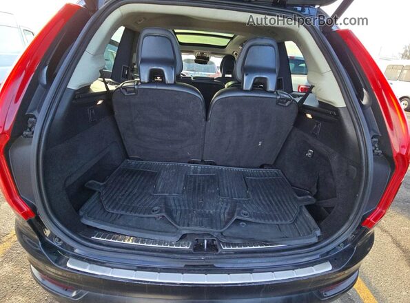 YV4102PK7L1611372 2020 VOLVO XC90 Black VIN კოდის სტიკერის ხედი