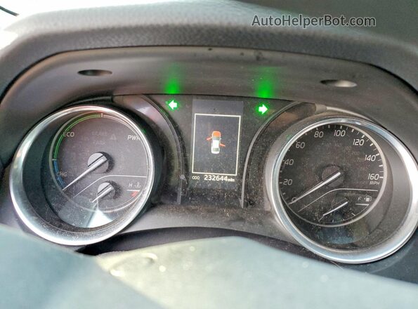 4T1B31HK0KU511467 2019 TOYOTA LE Silver 