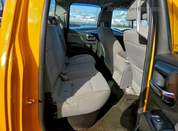 1GCVKNEC7GZ364034 2016 CHEVROLET ALL MODELS Yellow 