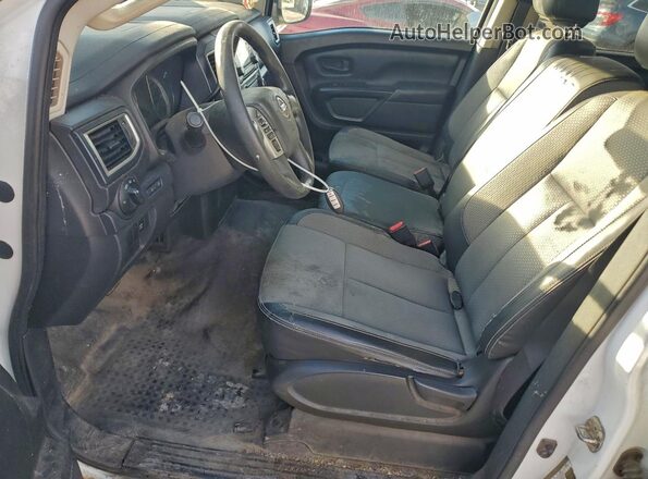 1N6BA1F31JN519427 2018 NISSAN TITAN White 