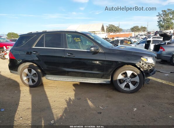 4JGDA0EB0GA673783 2016 MERCEDES-BENZ GLE 300D Black Панорамний вид салону 360°