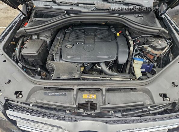 4JGDA5JB2JB009263 2018 MERCEDES-BENZ GLE Black Вид задньої частини салону