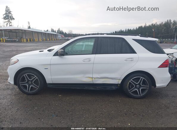 4JGDA6DB1JB045222 2018 MERCEDES-BENZ GLE 550E PLUG-IN HYBRID White 360 interior view