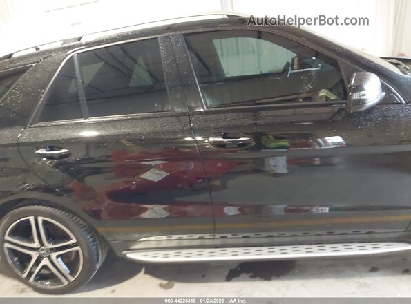 4JGDA6EB0JB033643 2018 MERCEDES-BENZ AMG GLE 43 Black Панорамний вид салону 360°