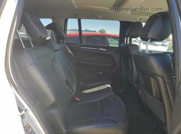 4JGDF6EE0GA673359 2016 MERCEDES-BENZ GL-CLASS White Rear interior view