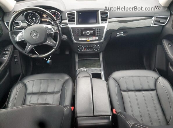 4JGDF6EE1GA699890 2016 MERCEDES-BENZ GL-CLASS Black Dashboard view