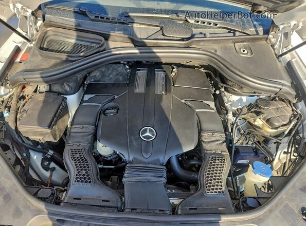 4JGDF6EE3GA644910 2016 MERCEDES-BENZ GL-CLASS White Engine compartment view