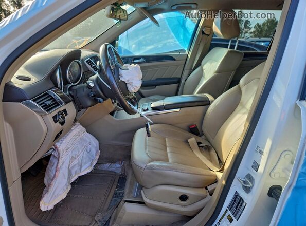 4JGDF6EE3GA644910 2016 MERCEDES-BENZ GL-CLASS White Front interior view