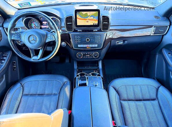 4JGDF6EE3JB038671 2018 MERCEDES-BENZ GLS Black Rear seats view