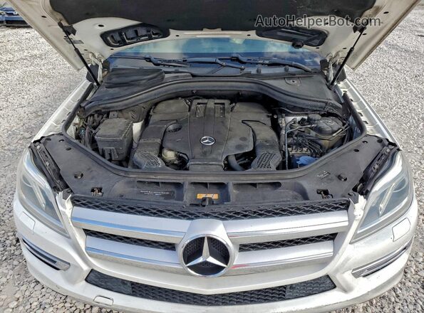 4JGDF6EE5GA712091 2016 MERCEDES-BENZ GL-CLASS White Engine compartment view