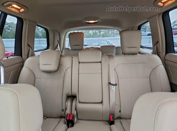 4JGDF6EE8GA633756 2016 MERCEDES-BENZ GL-CLASS White Vista de los asientos traseros