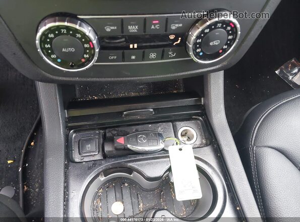 4JGDF6EE8KB223185 2019 MERCEDES-BENZ GLS 450 White Widok deski rozdzielczej