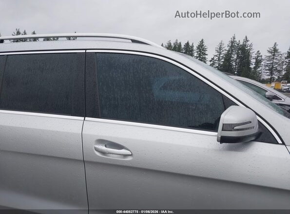4JGDF6EEXGA679430 2016 MERCEDES-BENZ GL 450 Серебряный Вид задней части салона
