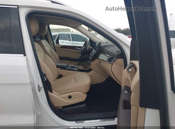 4JGDF6EEXHA972181 2017 MERCEDES-BENZ GLS 450 White Vista interior delantera