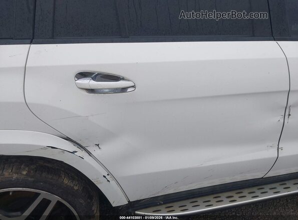 4JGDF7DE0HA778427 2017 MERCEDES-BENZ GLS 550 White 