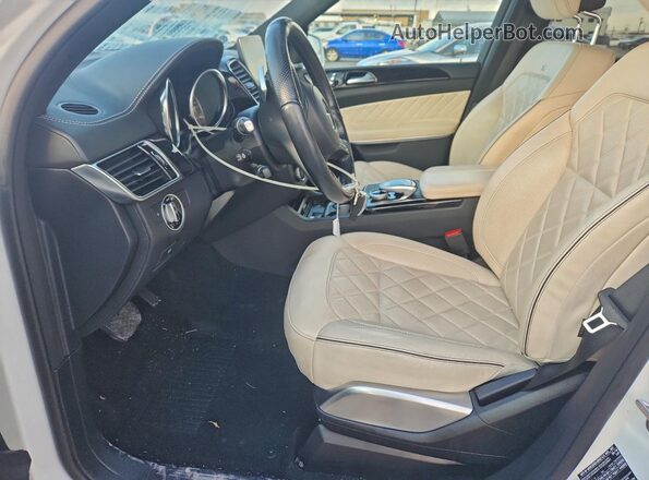 4JGDF7DE6KB188380 2019 MERCEDES-BENZ GLS White Вид салону спереду