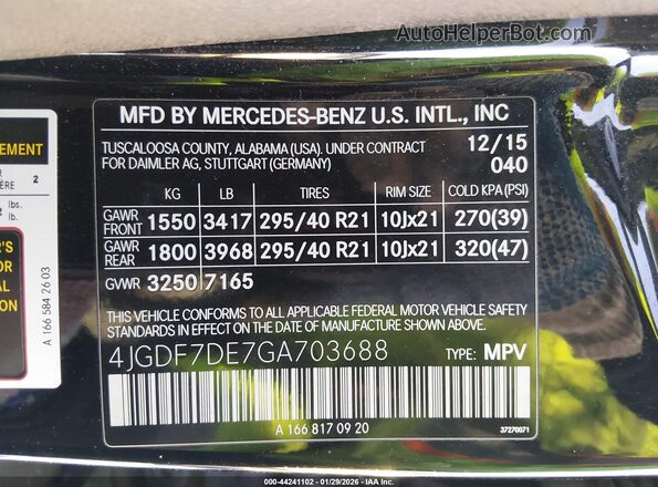 4JGDF7DE7GA703688 2016 MERCEDES-BENZ GL 550 Black Շարժիչի բաժամունքի տեսք