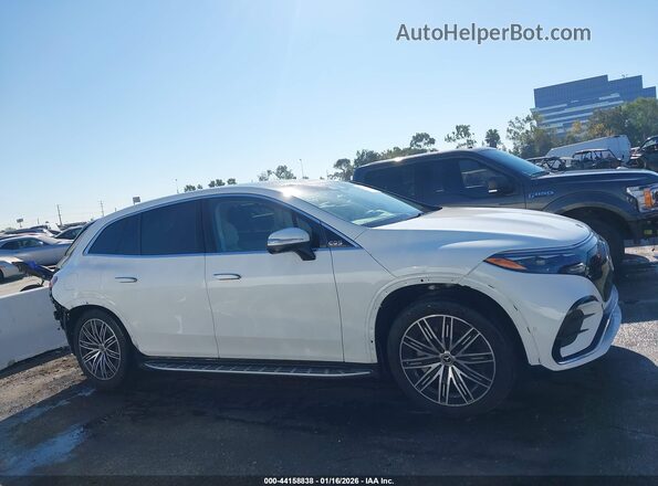 4JGDM2EB0RA034969 2024 MERCEDES-BENZ EQS 450 SUV White 360 interior view
