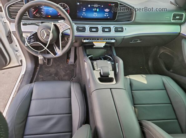 4JGFB4EB7TB564173 2026 MERCEDES-BENZ GLE White Вид панелі приладів