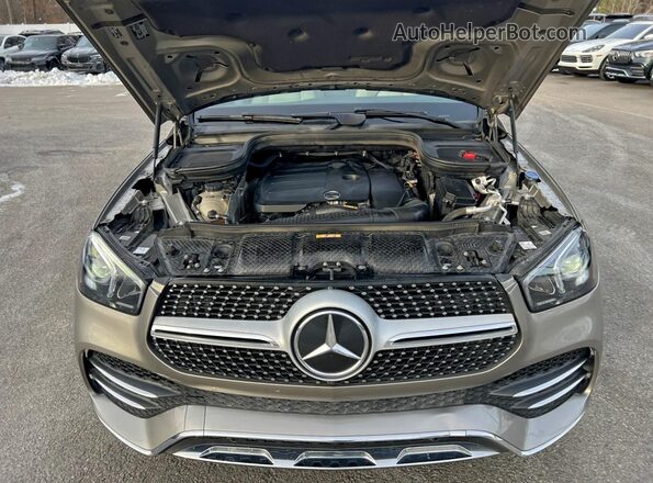 4JGFB4JB1NA601605 2022 MERCEDES-BENZ GLE Gold Dashboard view
