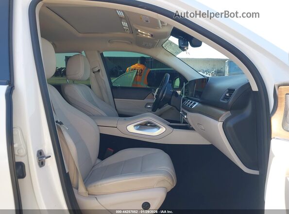 4JGFB4JB6NA606900 2022 MERCEDES-BENZ GLE 350 White Front interior view
