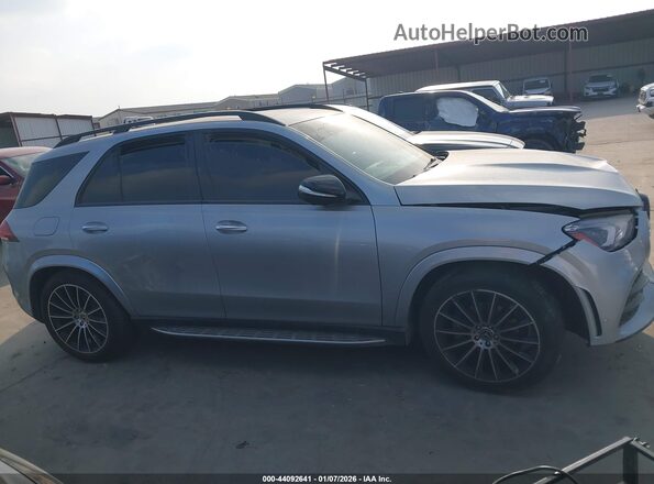 4JGFB4KB6NA823667 2022 MERCEDES-BENZ GLE 350 Silver Vista interior trasera