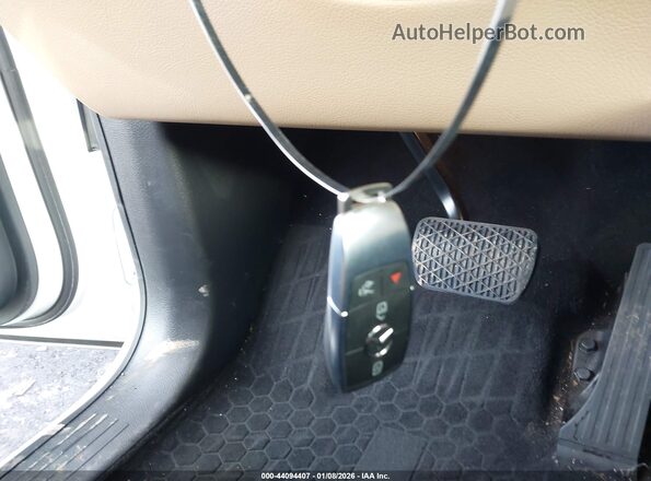 4JGFB8FB3RB108735 2024 MERCEDES-BENZ GLE 580 White Dashboard view