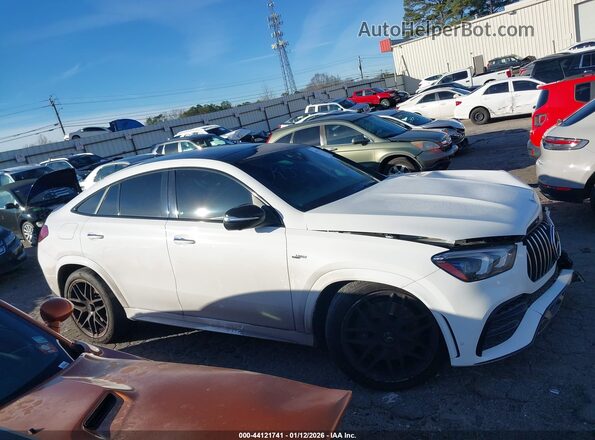 4JGFD6BB6MA467998 2021 MERCEDES-BENZ AMG GLE 53 COUPE White Widok wnętrza z tyłu