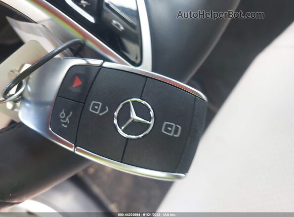 4JGFF5KE8SB445376 2025 MERCEDES-BENZ GLS 450 White Dashboard view