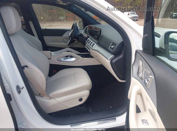 4JGFF5KE8SB445376 2025 MERCEDES-BENZ GLS 450 White Front interior view