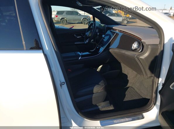 4JGGM1CB4PA024873 2023 MERCEDES-BENZ EQE 350 SUV Белый Вид салона спереди